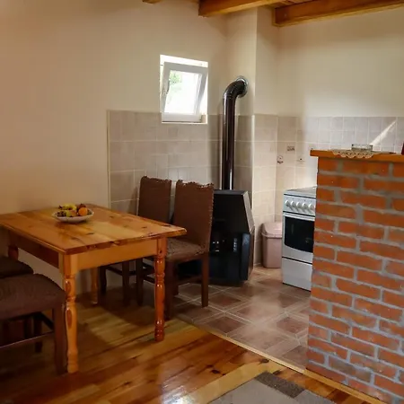 Adamov Konak Apartmani Lazici Exterior photo